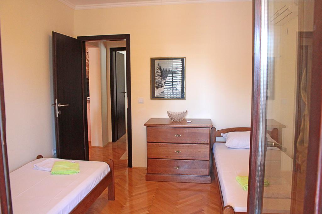 Apartment Golub Budva Eksteriør billede